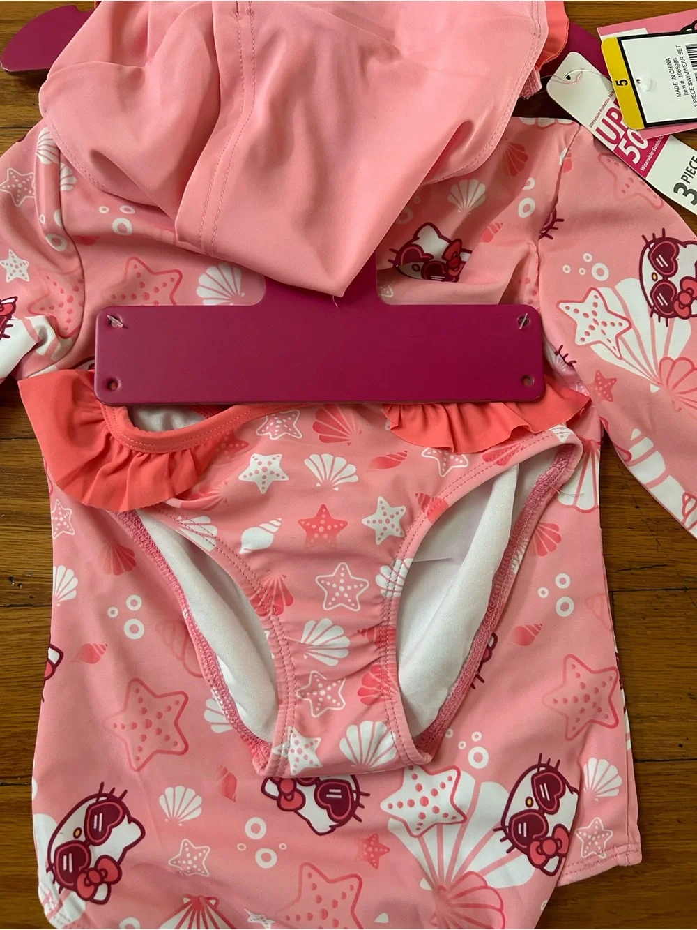 NWT Hello Kitty UPF 50+ girls 3pcs swimwear set size 5